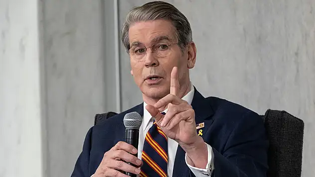 ABD'den İran'a ekonomik baskı açıklaması