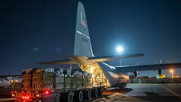 ABD Gazze'ye havadan yardım gerçekleştirdi