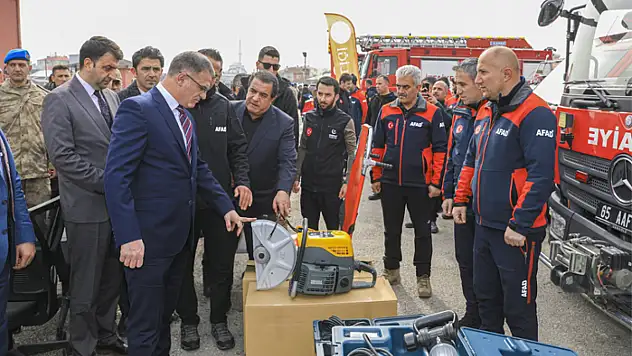 AFAD'a 30 milyonluk malzeme desteği