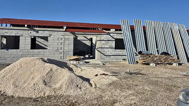 Afetlere karşı stratejik adım: Erciş'e lojistik merkezi yapılıyor