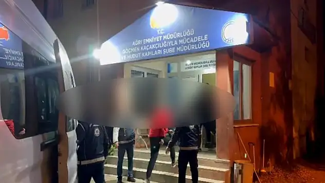 Ağrı'da yapılan operasyonda 16 düzensiz göçmen yakalandı