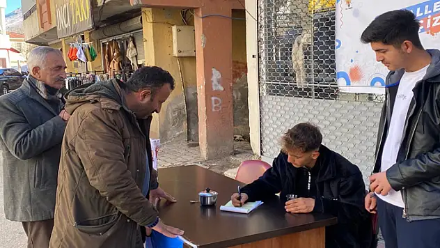 AK Parti Gençlik Kolları, Çatak'ta üye çalışması yaptı