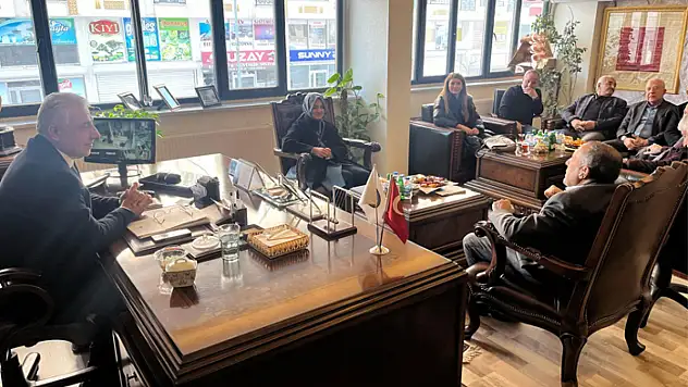 AK Parti heyetinden Alpaslan'a ziyaret