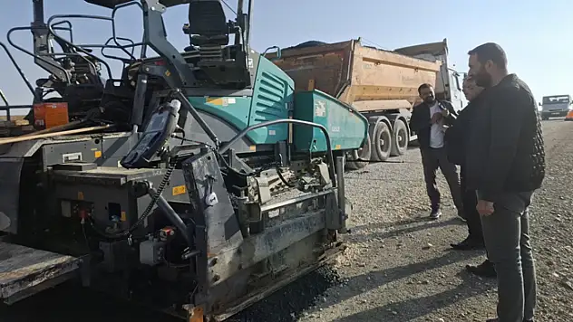 AK Parti Muradiye Teşkilatı, Büyükşehir'in çalışmalarını inceledi