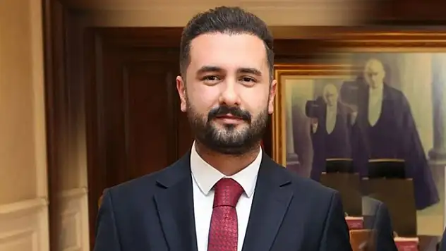 AK Parti Van Gençlik Kolları'ndan dikkat çeken başarı