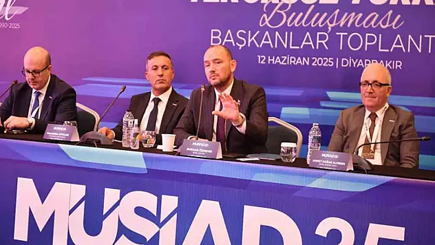 Akgül: Birlik ve beraberliğimizi pekiştiren her adımın destekçisiyiz