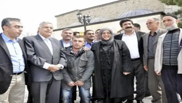 AKİL İNSANLAR ELAZIĞ'DA