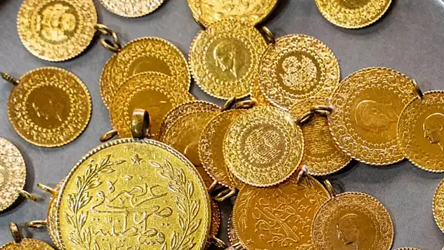 Altında film şimdi başlıyor