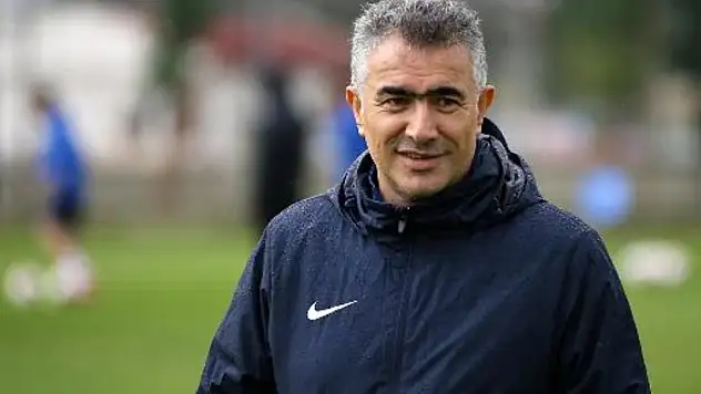 Amedspor Mehmet Altıparmak ile yollarını ayırdı