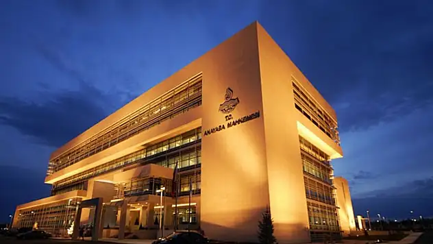 Anayasa Mahkemesi, yeni başkanını seçiyor