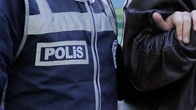 Ankara merkezli 4 ilde FETÖ operasyonu:15 gözaltı kararı