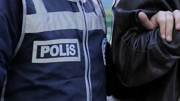 Ankara merkezli 6 ilde FETÖ operasyonu:10 gözaltı kararı