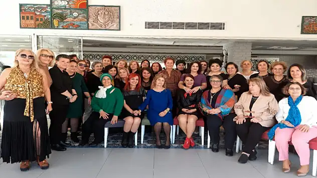 Antalya Van Vakfı'ndan örnek davranış