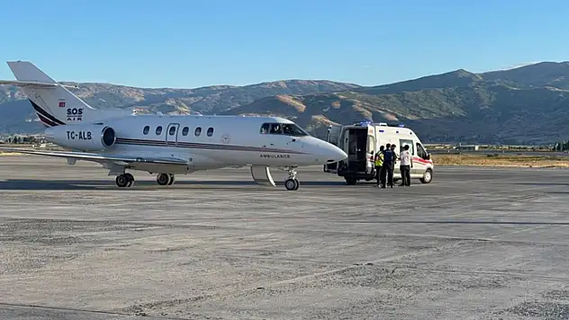 Astım ve hipertansiyon hastası, uçak ambulansla Ankara'ya sevk edildi