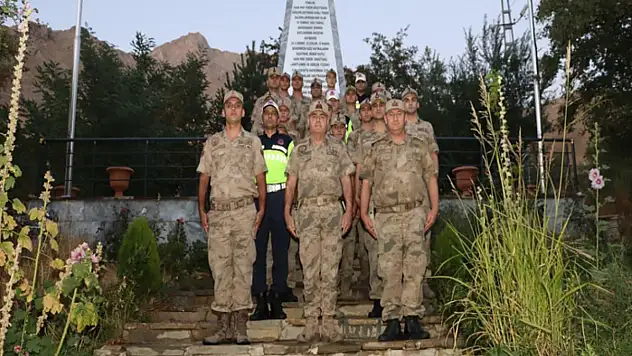 Avkıran'dan Bahçesaray şehitliklerine ziyaret