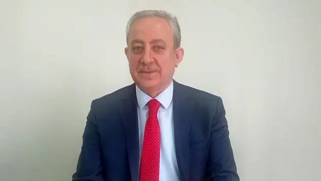 Ayhan Kayatürk: Herkese ve herkesime gideceğiz