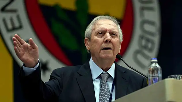 Aziz Yıldırım'dan Saran yönetimine: Açık şekilde anlatın, kulübün menfaatineyse karşı değilim