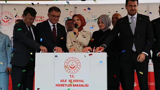 Bakan Göktaş'ın Van ziyareti