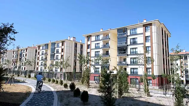 Bakan Kurum: 500 bin konutu daha milletimizle buluşturacağız