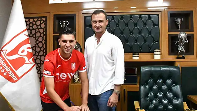 Balıkesirspor, Ahmet Necat Aydın ile sözleşme imzaladı