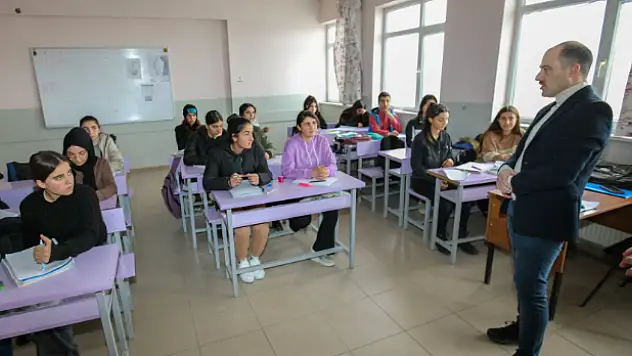 Başkale'de 'Etüt Van' devam ediyor