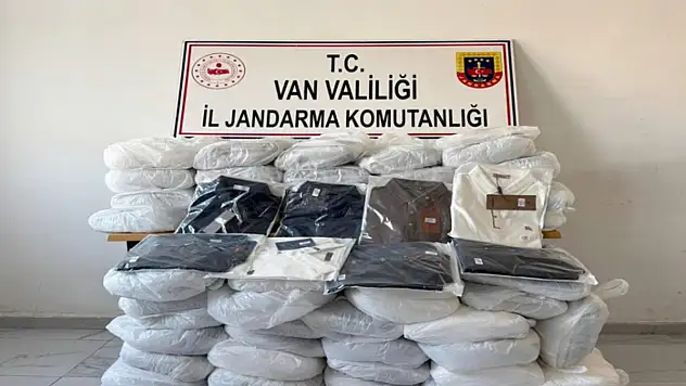 Başkale'de gümrük kaçağı malzemeler ele geçirildi