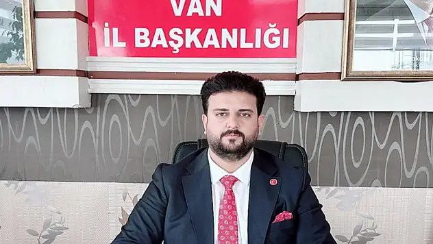 Başkan demir: İntihar çözüm değil!
