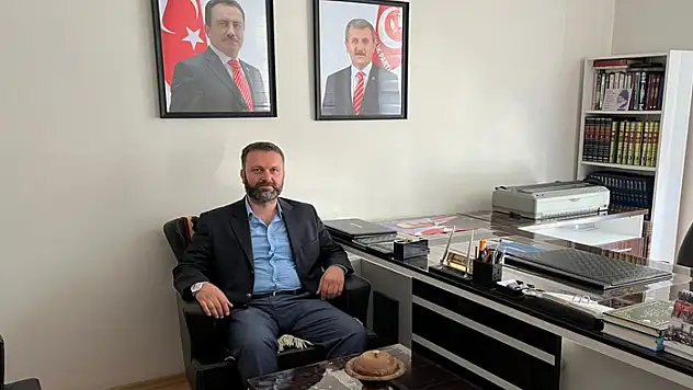 Başkan Pele: Şehitler üzerinden siyaset yapılmamalı