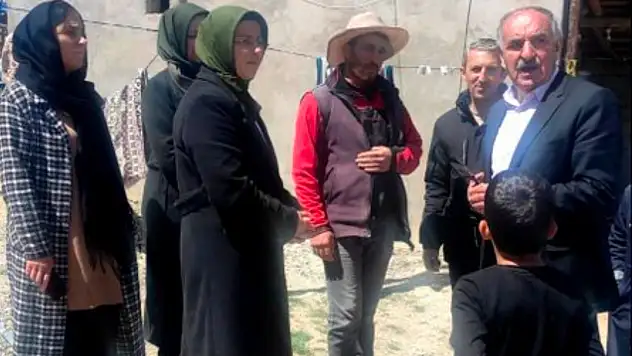 Başkan Polat'tan toprak kayması mağduruna ziyaret