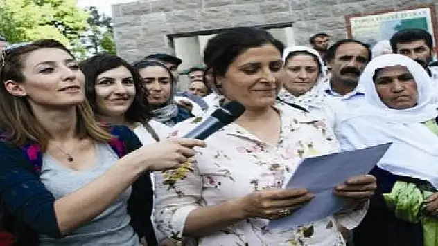 Tv'lerin lisanslarının iptal edilmesine tepki