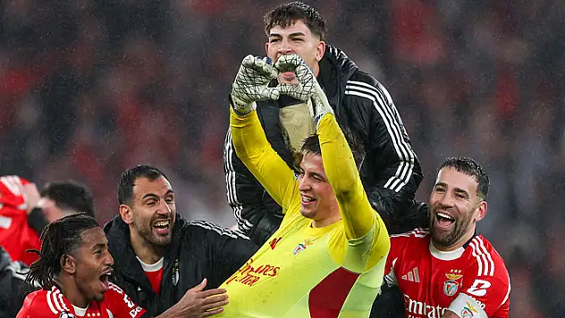 Benfica 90+8'de adını ilk 24'e yazdırdı