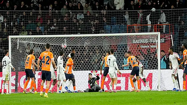 Beşiktaş, Başakşehir'de hata yapmadı