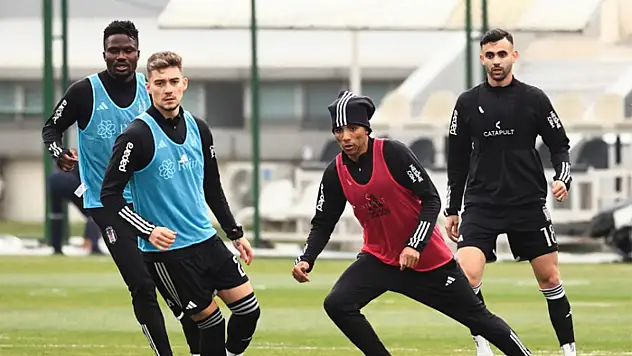 Beşiktaş, Galatasaray maçı hazırlıklarını sürdürdü