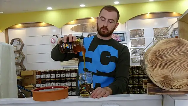 Bitlis balı Paris'te ödül aldı