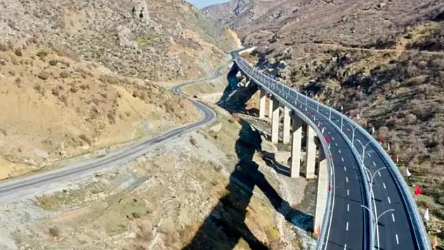 Bitlis-Baykan arası yol çalışmaları tamamlandı