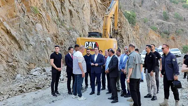 Bitlis Valisi Karakaya Hizan'da kamu yatırımlarını inceledi