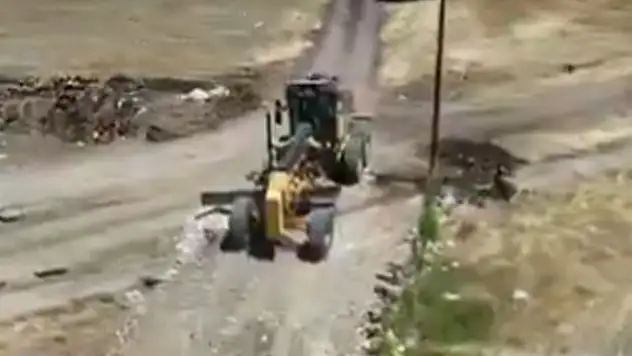 Bucakönü Mahallesi'nde yol çalışması