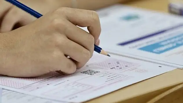Bursa'dan YKS'de üç Türkiye birincisi çıktı