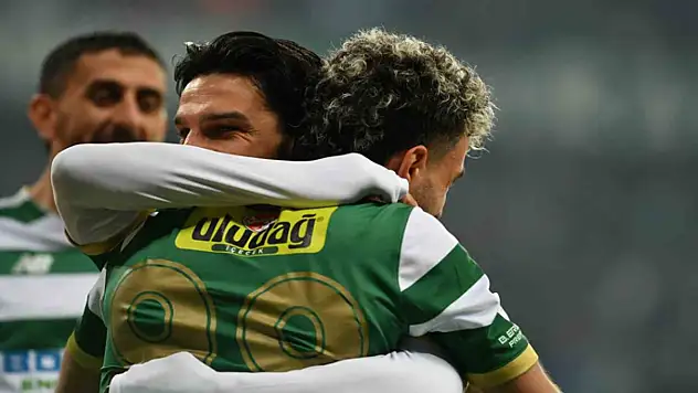 Bursaspor, Ankara Demirspor'u 4-0 mağlup etti