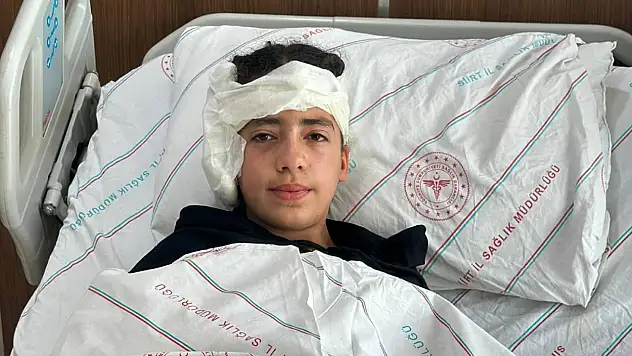 Burun akıntısı şikayetiyle hastaneye gitti, kafa tabanına ulaşan kitle çıktı