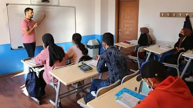 Büyükşehir, 819 öğrencinin hayallerini gerçekleştirdi