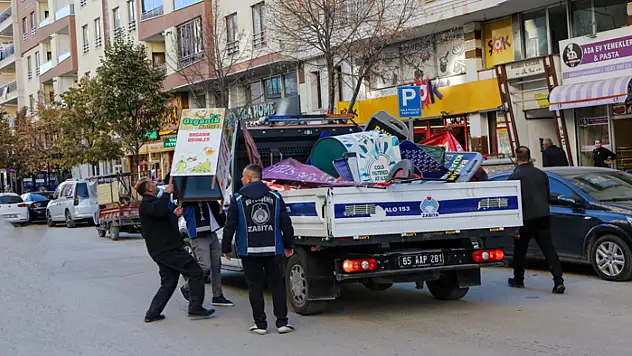Büyükşehir Belediyesi kaldırım işgallerine karşı denetimlerini artırdı