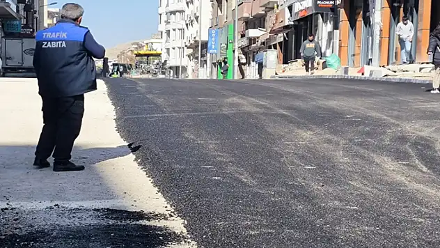 Büyükşehir Belediyesi'nin yol çalışmaları sürüyor