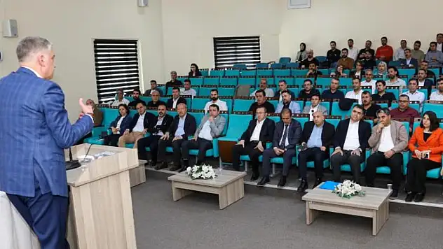 Büyükşehir 'Yalın Yönetim Sistemi'ne geçiyor