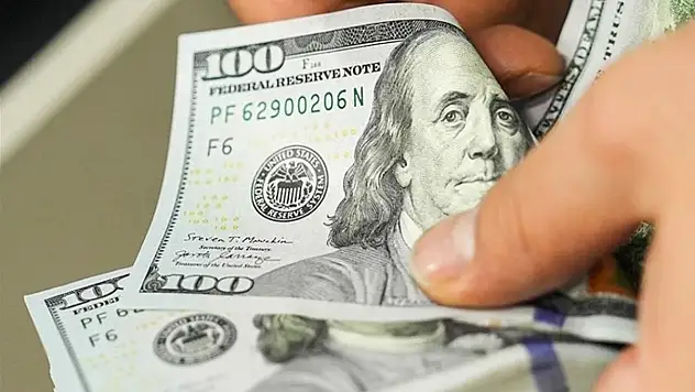 Cari denge Ekim ayında 457 milyon dolar fazla verdi