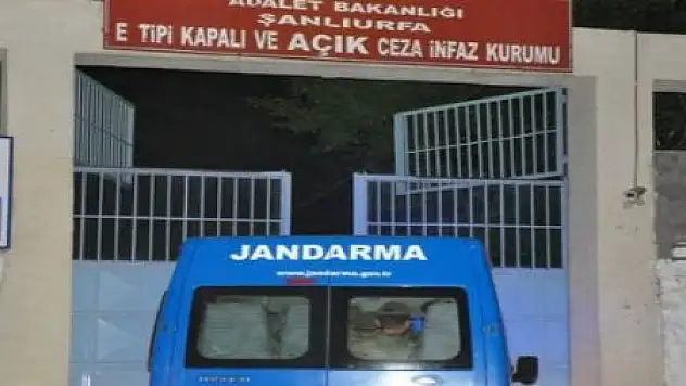 'İNSAN HAKLARIYLA İNSANDIR'