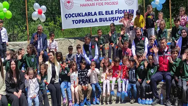 Çiftçilere 29 bin adet fide dağıtıldı