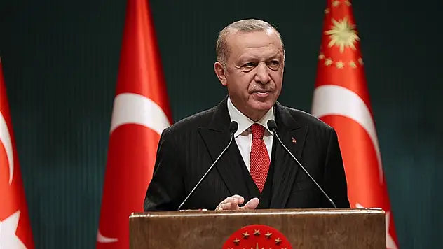 Cumhurbaşkanı Erdoğan, 12 hükümlüyü affetti