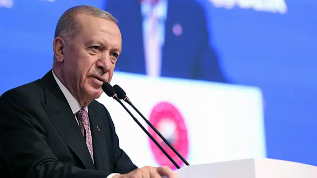 Cumhurbaşkanı Erdoğan: Türk ekonomisi rayında ilerliyor