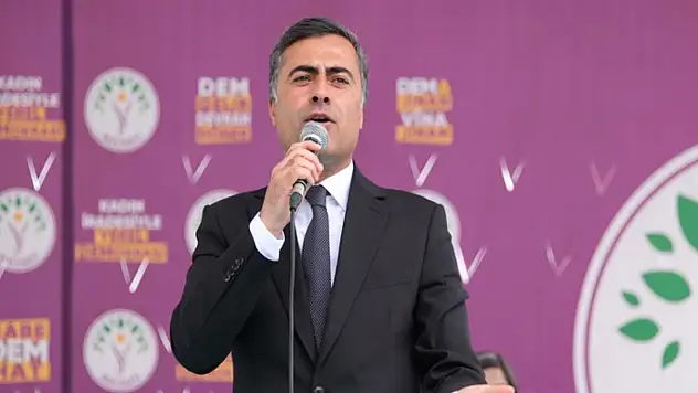 DEM Parti Merkez Yürütme Kurulu'ndan Van açıklaması: Yanlış karardan geri dönülmeli